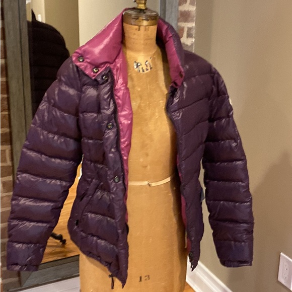 Moncler women’s short down jacket size 4 - Picture 5 of 6
